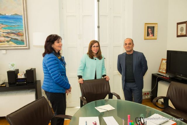 Cartagena ahorrara casi medio millon de euros con el nuevo contrato de concesion del El Batel