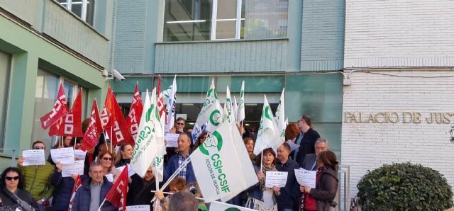 Nueva concentración de los funcionarios de Justicia en Cartagena