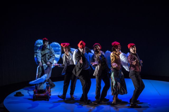 Vuelve el teatro presencial a Cartagena en diciembre con ´Háblame´ protagonizado por María Garralón y Víctor Palmero y ´Señor Ruiseñor´ de Els Joglars