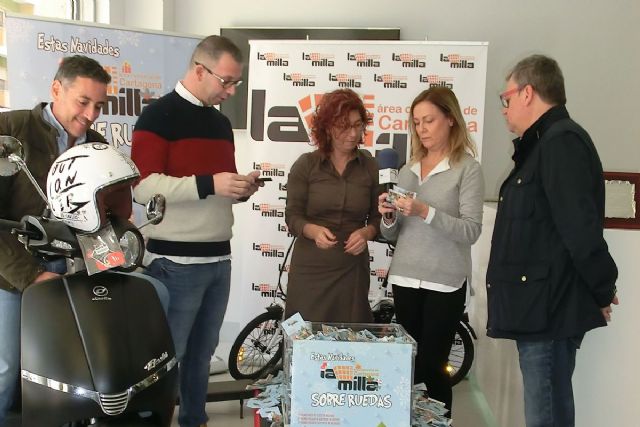 Sorteados los premios navideños del Área Comercial La Milla entre más de 50 mil boletos