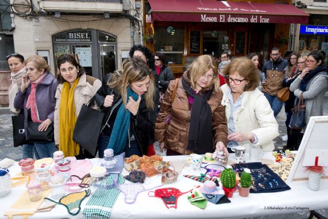 Arte por un lápiz, trueque solidario en el Icue