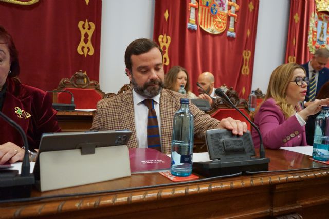 MC propone unificar la contratación de los servicios de iluminación y sonido para los eventos municipales