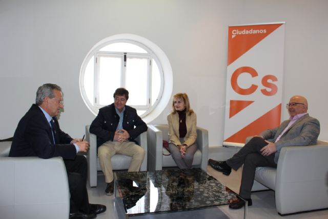 Cs recoge la reivindicación de la Asociación de Graduados Sociales de crear un Colegio Profesional en Cartagena