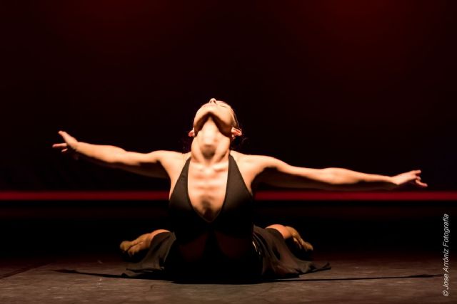 La danza clasica, española y contemporanea se daran cita este viernes en el Luzzy