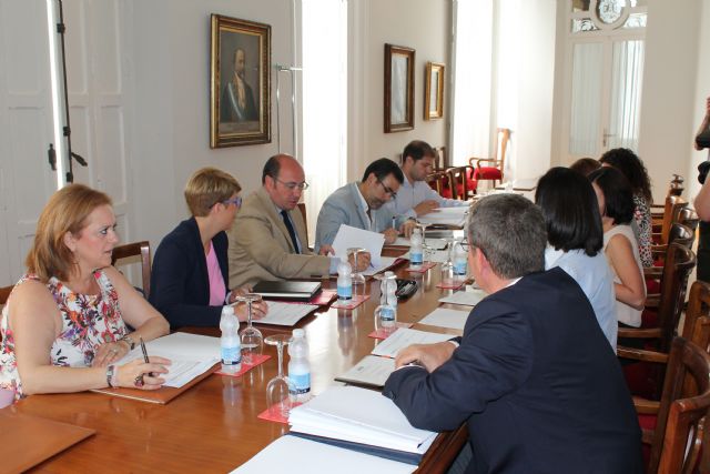 El Ayuntamiento asume el impulso de las excavaciones del Anfiteatro Romano