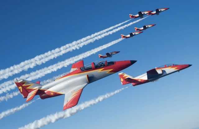 La Patrulla Águila vuela por última vez sus C‑101 sobre Cartagena este miércoles a las 11:40 horas