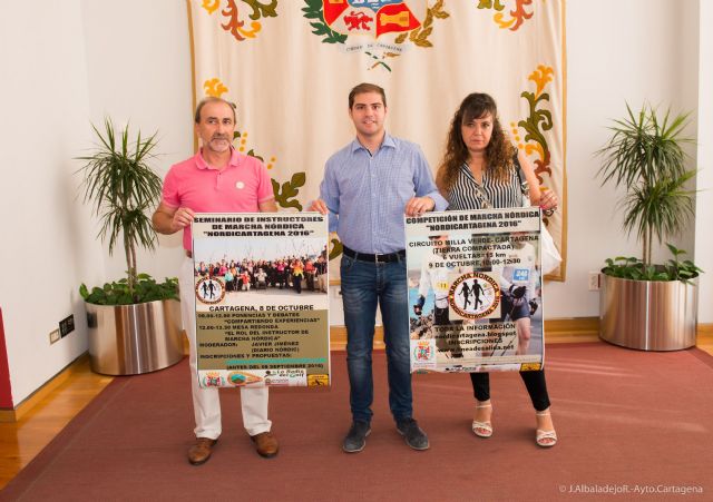 Dos bastones y ganas de disfrutar serán los ingredientes para la I Marcha Nórdica de Cartagena