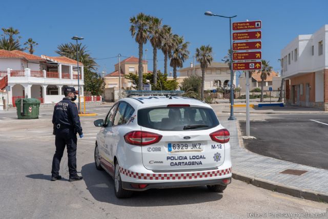 La Policía Local sanciona a 40 personas por no usar correctamente la mascarilla durante el fin de semana
