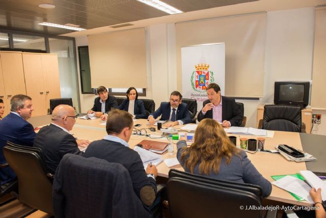 Casco Antiguo consigue reducir su deuda un 25 por ciento durante el ultimo año