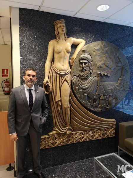 MC exigirá a Castejón que atienda el ofrecimiento de incorporar al patrimonio municipal los relieves alegóricos de la ciudad realizados por el escultor cartagenero Manuel Ardil Pagán