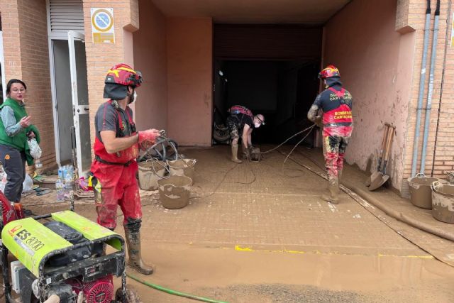 El Ayuntamiento envía un nuevo relevo de emergencias a las inundaciones de Paiporta