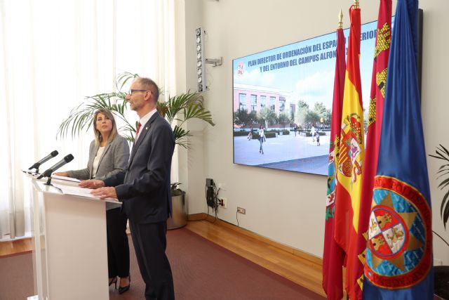 La UPCT presenta al Ayuntamiento el Plan Director del Campus de Alfonso XIII que abrirá el campus a la ciudad
