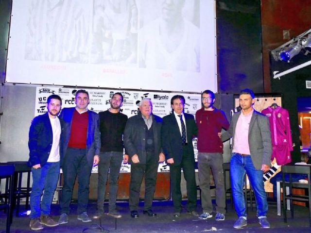 El FC Cartagena compone un himno para su centenario