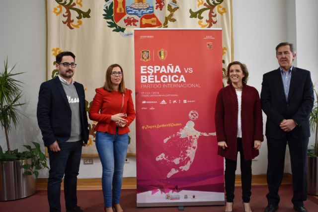 Cartagena acogerá el partido amistoso de fútbol entre las selecciones femeninas de España y Bélgica el 17 de enero