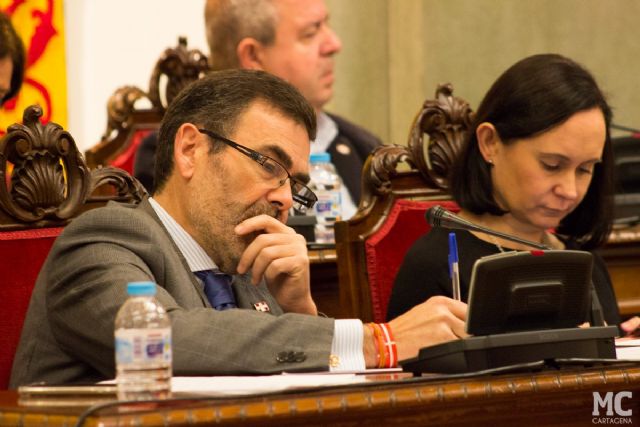 MC volverá a preguntar al Gobierno del PSOE si se sigue perjudicando a los usuarios en beneficio de la concesionaria del agua