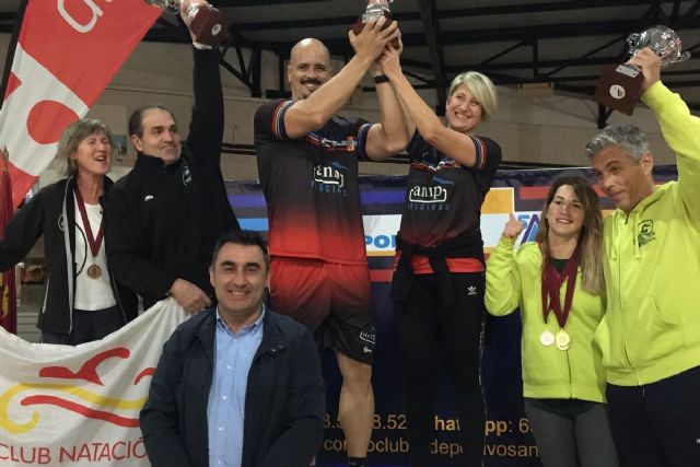 El Club Deportivo de Santa Ana se alza con la victoria del III Campeonato Regional Open Master de Natación