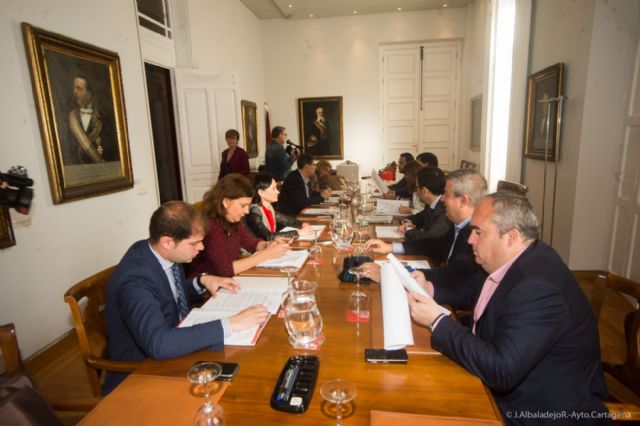 Aprobado el gasto plurianual para la contratación del mantenimiento de juegos infantiles