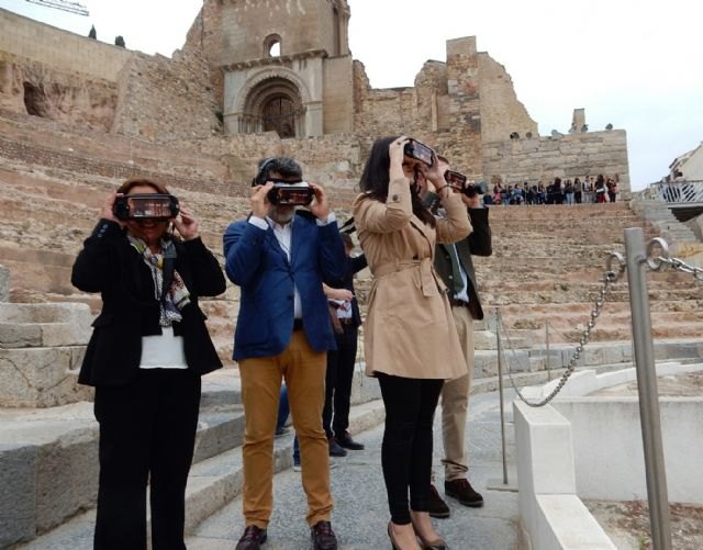Los visitantes del Teatro Romano de Cartagena viajarán a la Roma del siglo I a.C. gracias a la realidad virtual