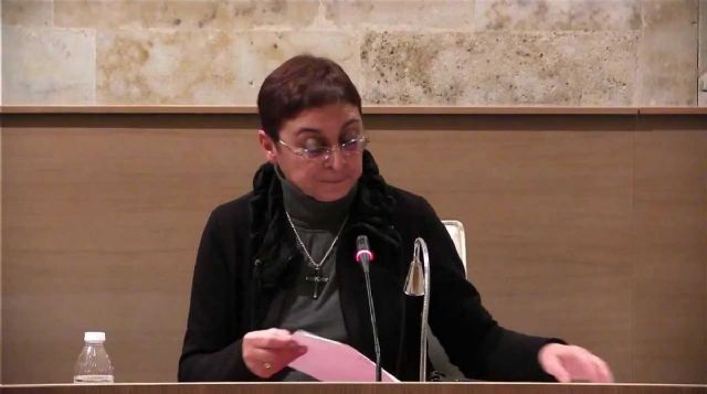 Montserrat Abumalham vuelve a Leer, Pensar, Imaginar para presentar su novela ´Todos extraños´