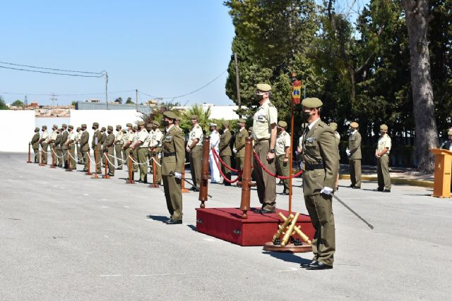 Relevo de mando del grupo ASPIDE del regimiento de artillería antiaérea n° 73