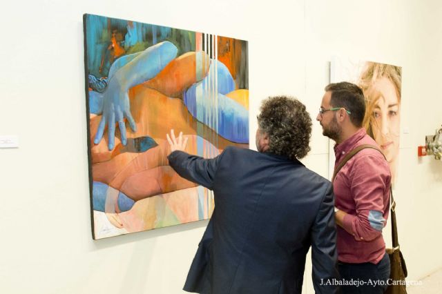 Reconocidos artistas muestran sus obras en la exposicion Generos creativos