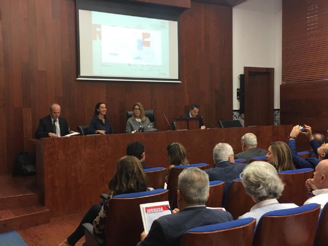 Cs denuncia que el Gobierno del PSOE sigue sin entregar su primera memoria de Responsabilidad Social Corporativa