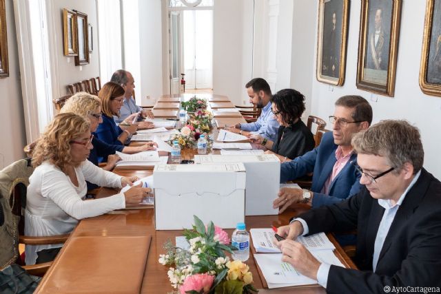 La Junta de Gobierno aprueba un proyecto para contratar a 28 parados de larga duración para la adecuación de espacios públicos en el municipio