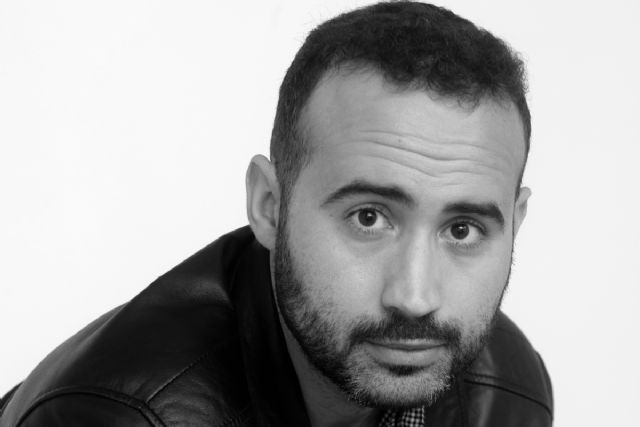 Daniel Delgado Eiranova presenta su primer poemario ´Reo del verso libre´ en Leer, Pensar e Imaginar