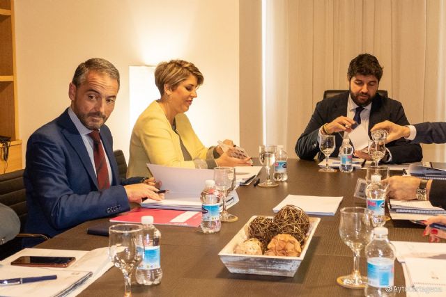 La Fundación Teatro Romano de Cartagena prepara la redacción del proyecto de excavación del Pórtico financiado por la CARM