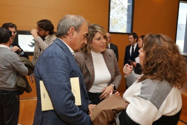 Ayuntamiento y UCOMUR se alían para que Cartagena lidere la creación de cooperativas en España en 2025