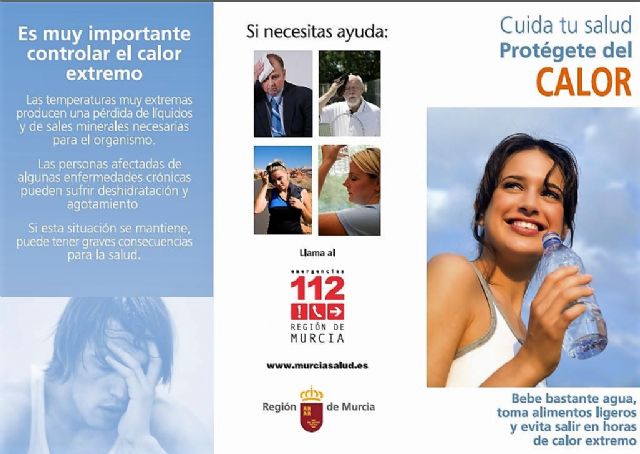 Sanitarios atienden y trasladan al hospital a trabajador agrícola de 20 años que ha sufrido un síncope en Los Belones