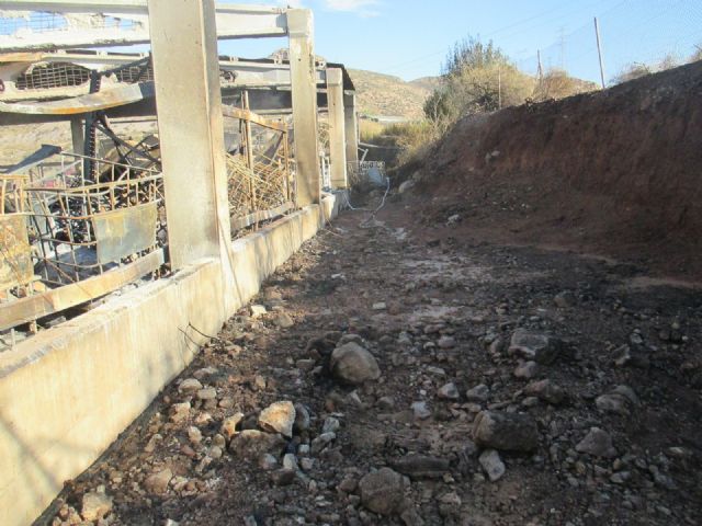 Situación del incendio en la planta de gestión de residuos del Valle de Escombreras