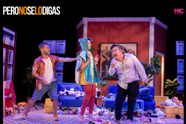 ´Los tres cerditos´ y la comedia de Agustín Jiménez con Sara Escudero, este fin de semana en el Teatro Apolo de El Algar