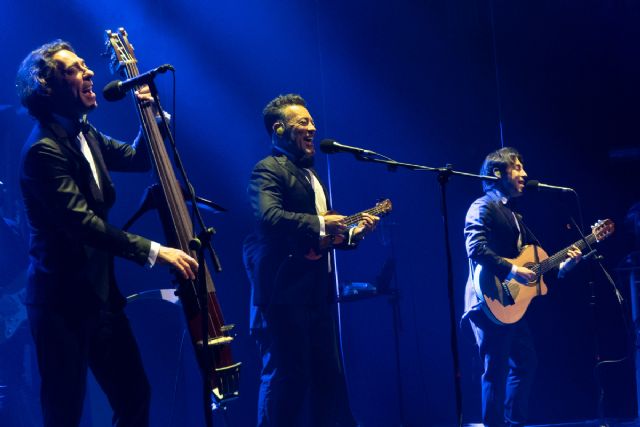 Café Quijano, el humorista Alex O’Dogherty, la OSRM y un tributo a Dire Straits, esta semana en El Batel