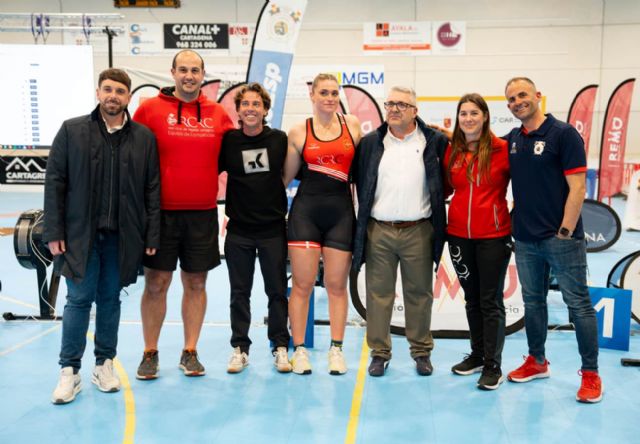 La cartagenera María Ángeles Macián, campeona de España de remo indoor