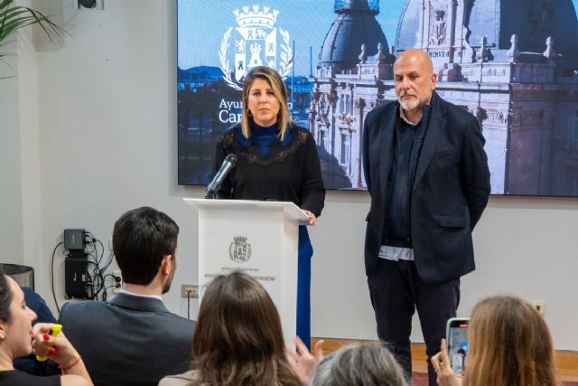 La alcaldesa mantiene las competencias de los concejales en un gobierno estable con López Pretel como vicealcalde