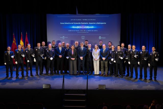 Cartagena refuerza su estructura policial con la graduación de 22 nuevos mandos de la Policía Local