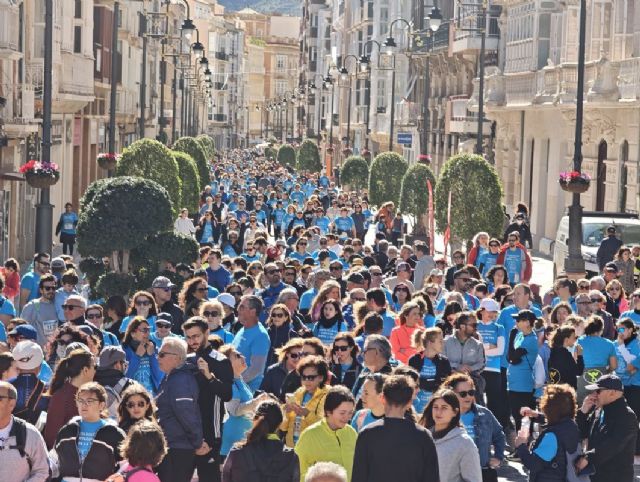 Cartagena se vuelca con la marcha ´Respira la Vida´
