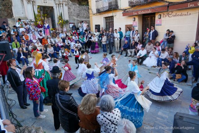 El Ayuntamiento de Cartagena unifica en las mismas bases la regulación de barras para las Cruces de Mayo en el centro, barrios y diputaciones