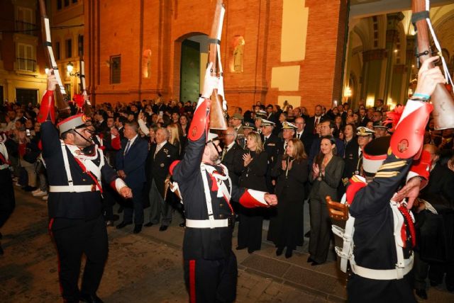 El ´Día Grande´ de los Californios reúne a cientos de cartageneros en la Salve en honor a su Titular