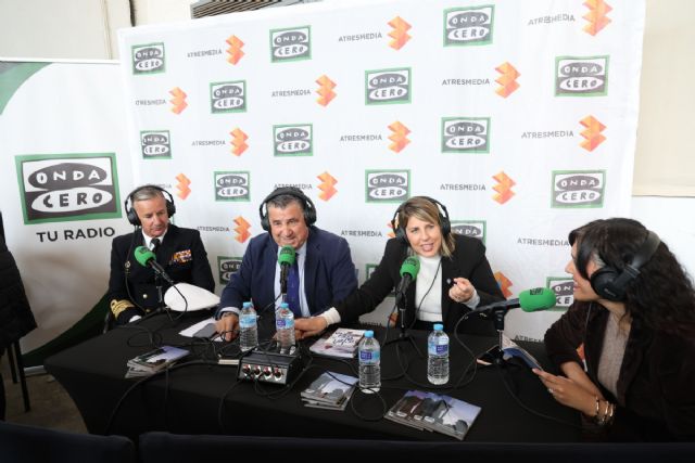 La alcaldesa destaca la solvencia de Cartagena con un superávit de 4,5 millones y la reducción de la deuda a la mitad