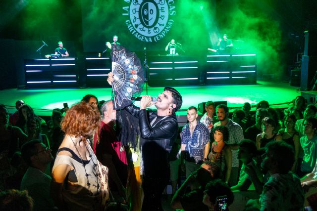 Entradas agotadas para el concierto de Rodrigo Cuevas en La Mar de Músicas, que vendió sus abonos para el Parque Torres en minutos