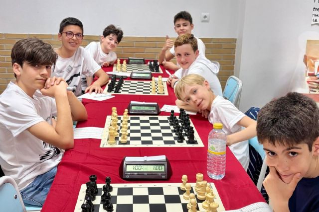 El CD Ajedrez Lapuerta domina en la Región