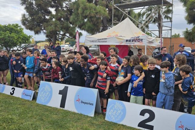 La Asomada reúne a más de 200 jóvenes en torno al rugby