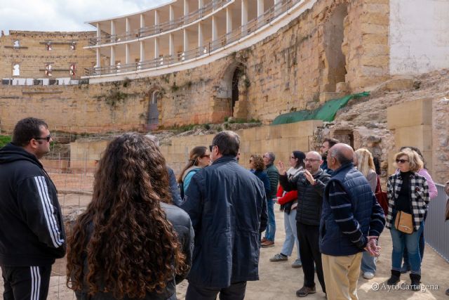 Nuevos pases de visitas guiadas gratuitas al anfiteatro romano los fines de semana de junio