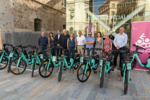 Arranca el servicio municipal de bicicletas eléctricas en el centro de Cartagena y el 1 de julio en la zona de La Manga y Cabo de Palos