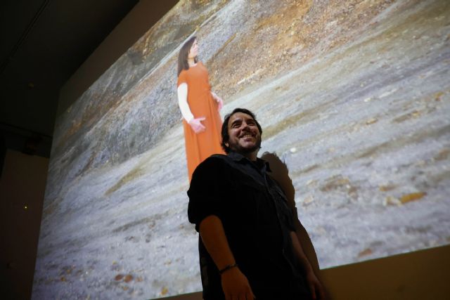 El artista cartagenero Fito Conesa realizará diferentes visitas guiadas a su exposición ´Caliu´