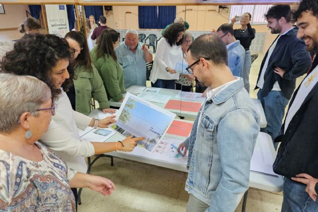 Feria de segunda mano, paella, música juegos infantiles, ejercicio físico, ceremonia del té y cine este sábado en el Barrio de la Concepción