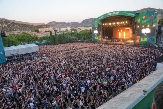 Iron Maiden desata la locura en Cartagena ante 20.000 seguidores del Rock Imperium