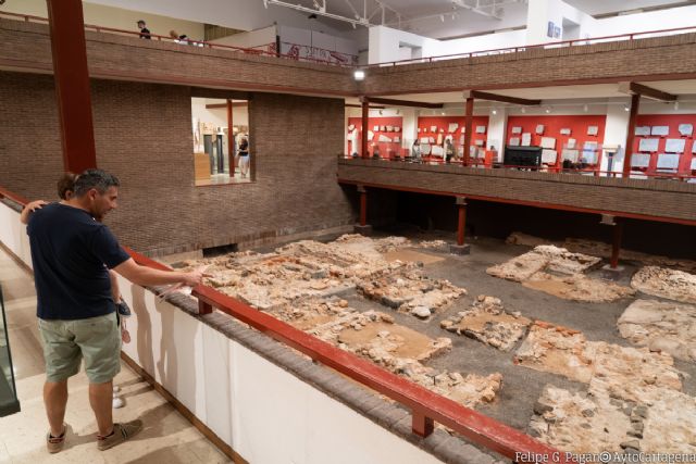 El Ayuntamiento renueva espacios expositivos del Museo Arqueológico Municipal